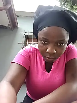 Snapshot of YummyBoobs_ chatting on February 23, 2026, 10:45 am YummyBoobs online show from February 23, 2026, 10:45 am