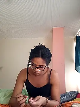 Snapshot of horny_brii chatting on June 3, 2026, 8:03 pm horny brii online show from June 3, 2026, 8:03 pm