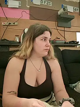 Dulcexpecado online show from April 10, 2026, 1:27 pm