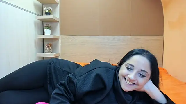 PinkyTwerkyX online show from March 13, 2025, 10:26 am