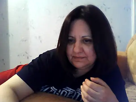 Snapshot of LockyCharm111 chatting on May 8, 2026, 9:31 pm LockyCharm111 online show from May 8, 2026, 9:31 pm
