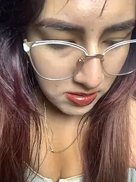 VelariaSoft online show from April 20, 2026, 12:52 pm