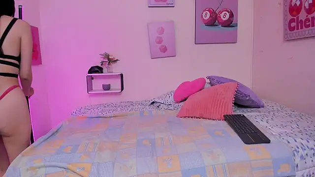 AnnyCotton online show from February 17, 2026, 7:42 pm