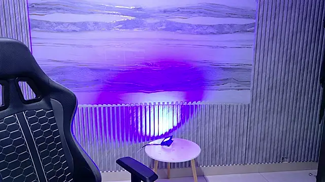 Sophie19   online show from May 26, 2026, 11:06 am