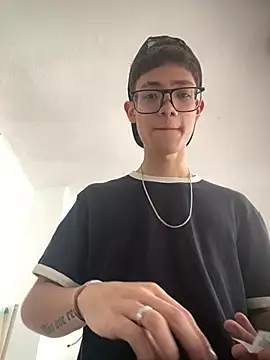 Santi Princex online show from February 10, 2026, 3:38 pm