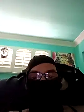 scott12347762 online show from February 25, 2026, 9:24 pm