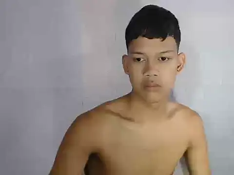 UrAsian Turjak online show from April 24, 2026, 12:13 am