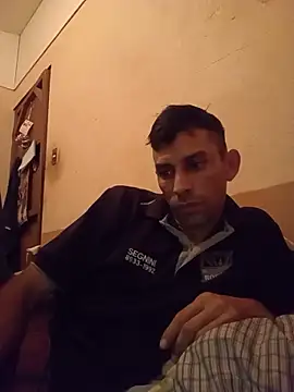 Snapshot of segnini21 chatting on May 13, 2026, 1:58 am segnini21 online show from May 13, 2026, 1:58 am