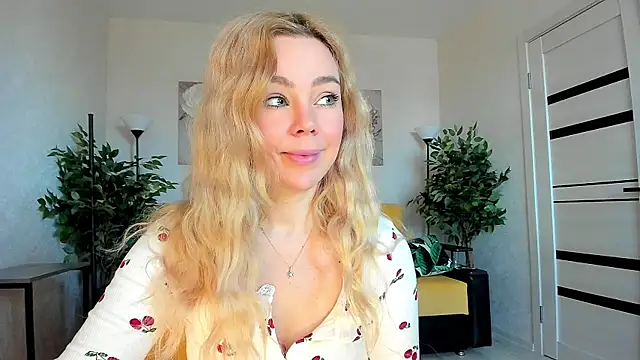 Snapshot of caty_kiss chatting on May 1, 2026, 2:05 am caty kiss online show from May 1, 2026, 2:05 am