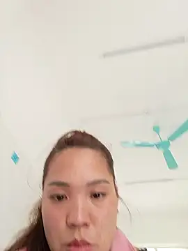 Legendary-12nice online show from March 5, 2026, 3:24 am