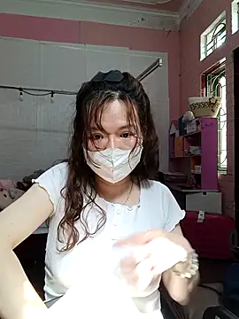 Trang26 online show from March 1, 2026, 6:15 am