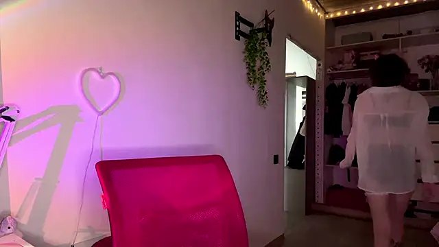 Snapshot of SlunkRear chatting on March 4, 2026, 11:11 pm SlunkRear online show from March 4, 2026, 11:11 pm