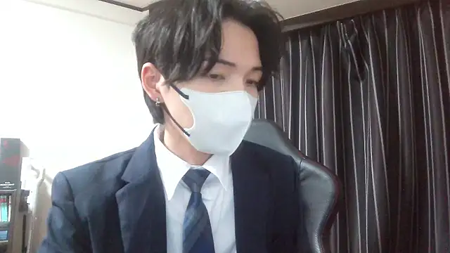 raitokun5555 online show from April 11, 2026, 1:04 pm