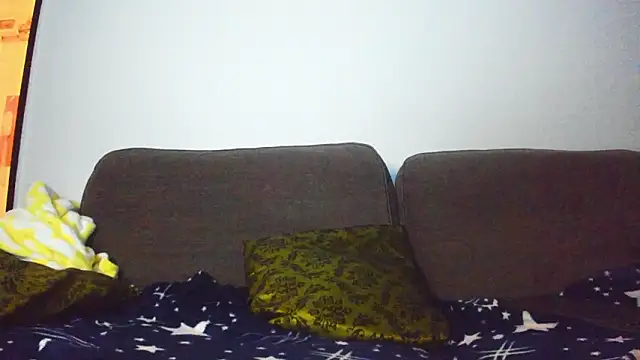 Snapshot of Imperfect_me chatting on March 4, 2026, 6:25 pm Imperfect me online show from March 4, 2026, 6:25 pm