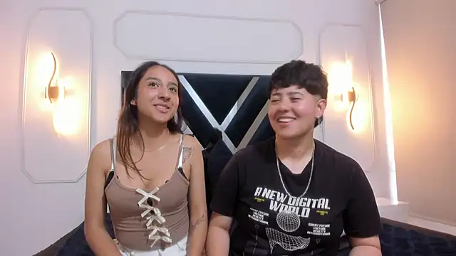 Snapshot of Gaia_n_Nix chatting on February 10, 2026, 8:13 pm Gaia n Nix online show from February 10, 2026, 8:13 pm