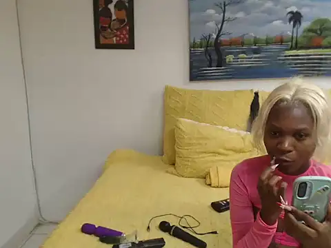 Snapshot of MissRedHotRaven chatting on February 10, 2026, 11:42 pm MissRedHotRaven online show from February 10, 2026, 11:42 pm