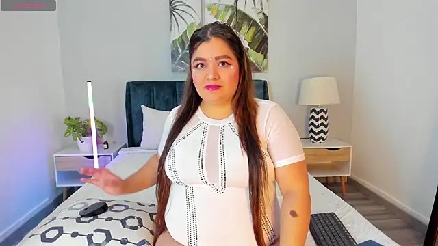 AgathaBloom  online show from February 28, 2026, 1:01 pm