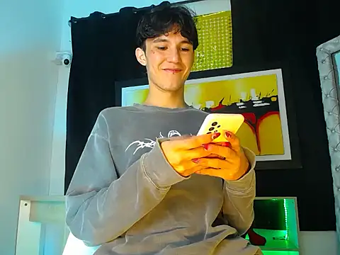 jullian ricci online show from March 20, 2026, 7:19 pm