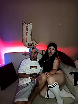 LATINLOVERS 1 online show from February 27, 2026, 4:45 am