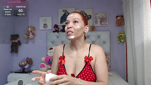 Snapshot of Dayana_Smithh chatting on March 4, 2026, 7:09 pm Dayana Smithh online show from March 4, 2026, 7:09 pm