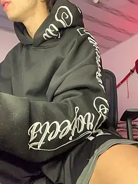 Gatito gg online show from March 6, 2026, 4:20 am