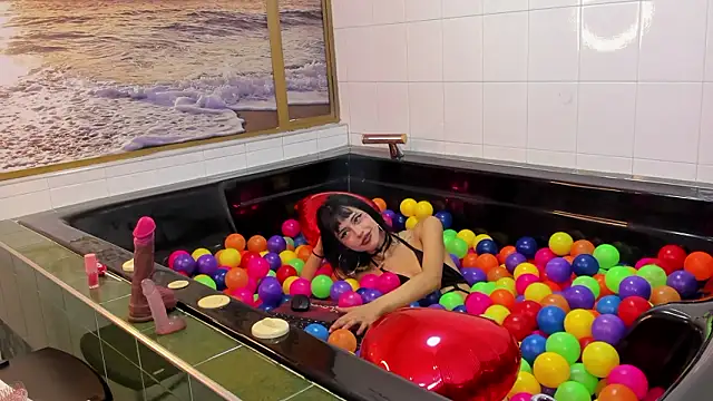 emma cg online show from March 11, 2026, 7:53 pm