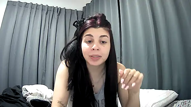 violetazein7 online show from March 24, 2026, 12:26 am