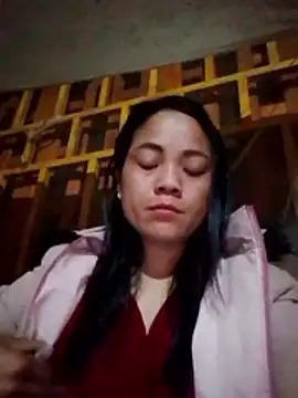 molly-xx online show from March 2, 2026, 7:21 pm