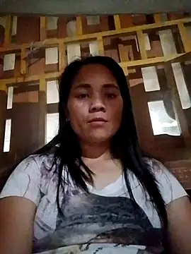 molly-xx online show from April 17, 2026, 10:40 am