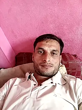 Beinghorny83 online show from February 20, 2026, 8:49 am