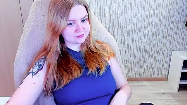 AnitaXVine online show from May 19, 2026, 8:04 pm
