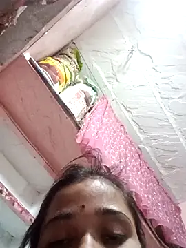 Deepjakolirr online show from April 18, 2026, 7:07 pm