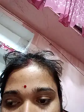 Deepjakolirr online show from April 18, 2026, 9:48 pm