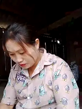 bany-lee online show from April 20, 2026, 2:14 am