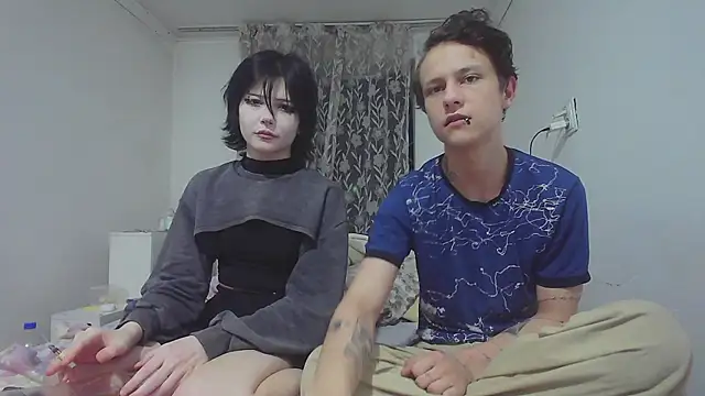 MegaanCollins online show from April 19, 2026, 6:54 pm