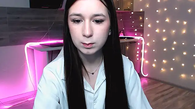 miaharrington online show from February 20, 2026, 7:14 pm