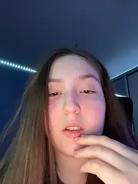 LixuryBaby online show from March 4, 2026, 7:20 pm