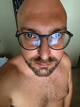 Snapshot of cetriolino chatting on July 23, 2026, 2:15 pm cetriolino online show from July 23, 2026, 2:15 pm