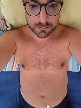 Snapshot of cetriolino chatting on July 25, 2026, 5:27 am cetriolino online show from July 25, 2026, 5:27 am