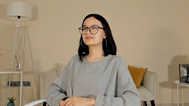 Snapshot of BeatrisRosel chatting on February 16, 2026, 3:41 pm BeatrisRosel online show from February 16, 2026, 3:41 pm