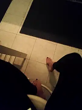 Ginevra01 online show from April 18, 2026, 7:07 pm