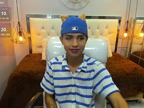 Snapshot of alexking_2 chatting on February 12, 2026, 3:51 pm alexking 2 online show from February 12, 2026, 3:51 pm