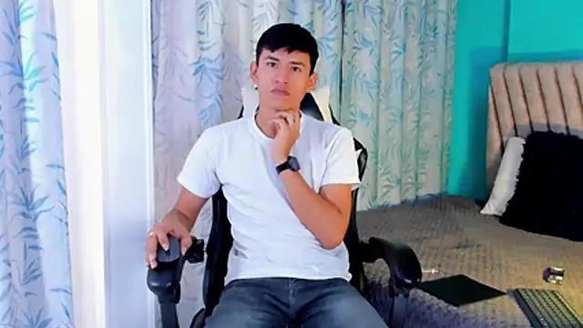 NicolasTorrez online show from February 27, 2026, 8:53 pm