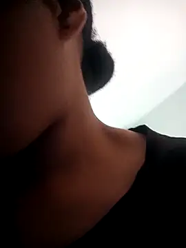 sexygirlatin online show from February 23, 2026, 6:16 pm