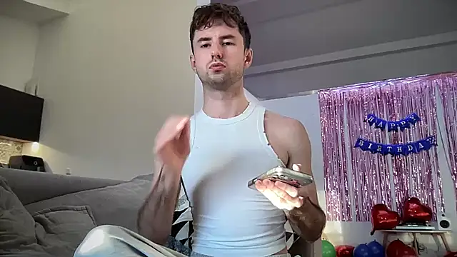 Snapshot of heyhoneyalex chatting on March 5, 2026, 3:08 pm heyhoneyalex online show from March 5, 2026, 3:08 pm