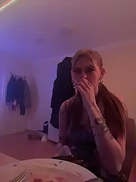 Milli-Kiss online show from February 11, 2026, 9:20 pm