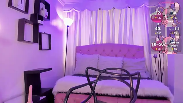 Aurora Ellis  online show from March 9, 2026, 1:04 pm