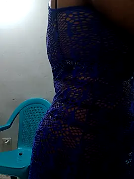 honey-suckle online show from February 18, 2026, 6:48 pm