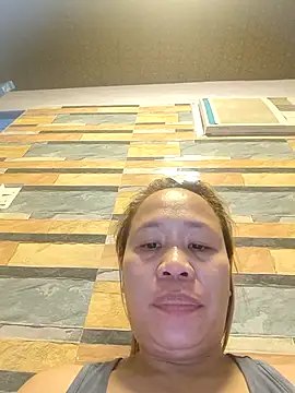 squirtshantal online show from February 11, 2026, 11:32 pm