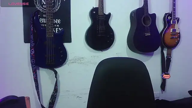 Snapshot of Tattoo__Couple chatting on March 3, 2026, 7:47 am Tattoo Couple online show from March 3, 2026, 7:47 am